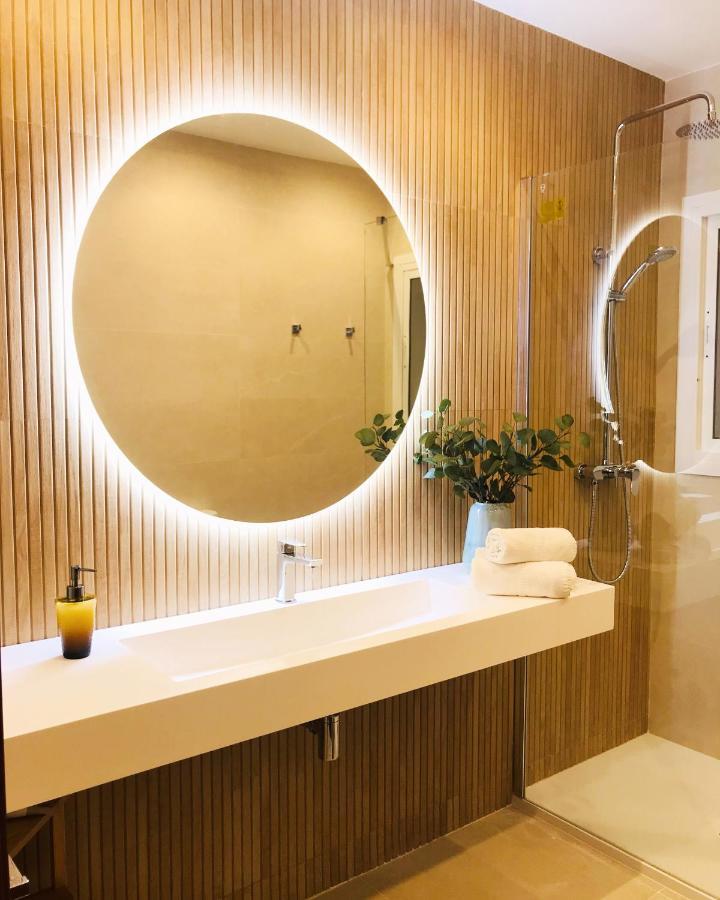 Andalucia II & Balcony By Ele Apartments Malaga Luaran gambar
