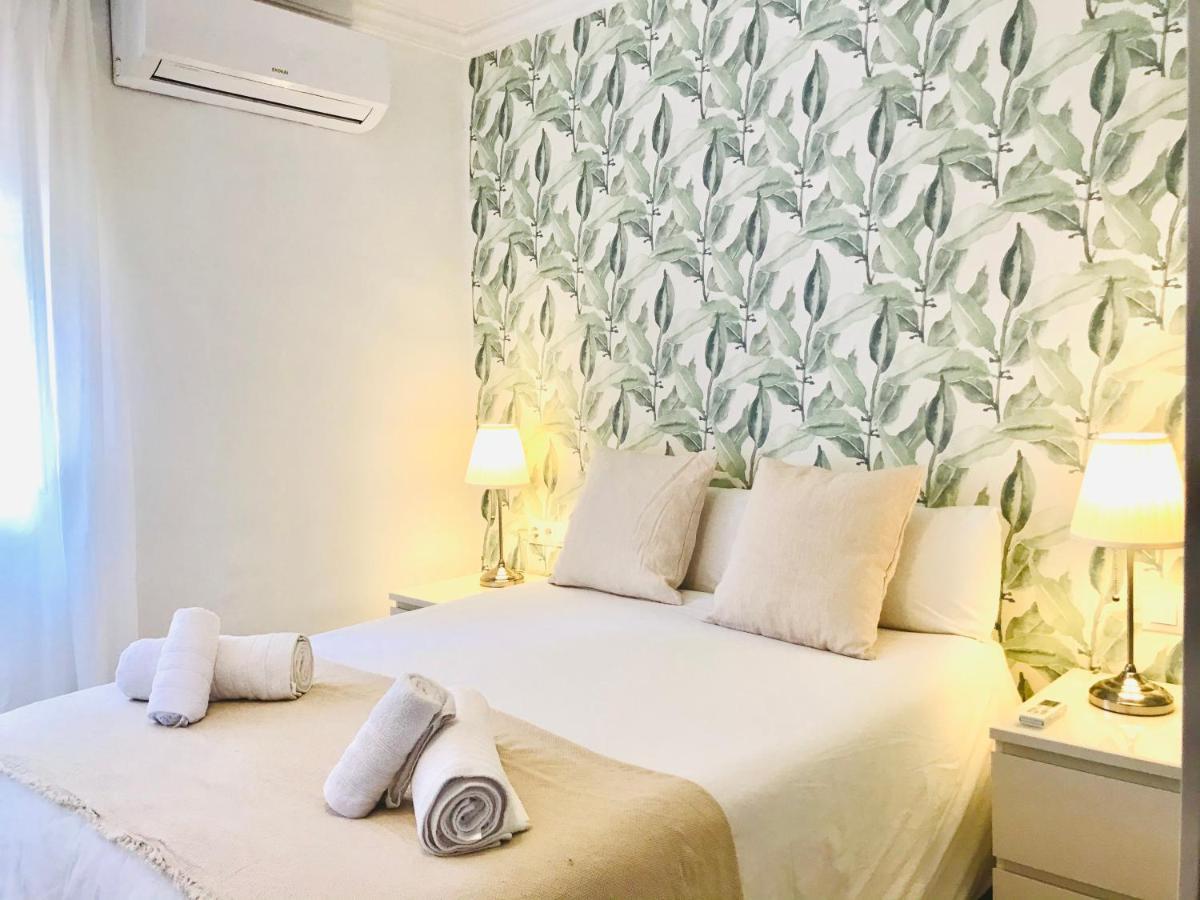 Andalucia II & Balcony By Ele Apartments Malaga Luaran gambar